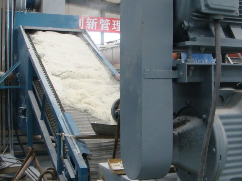 2025-06-27 聚集加氫催化劑用帶式干燥機1.jpg